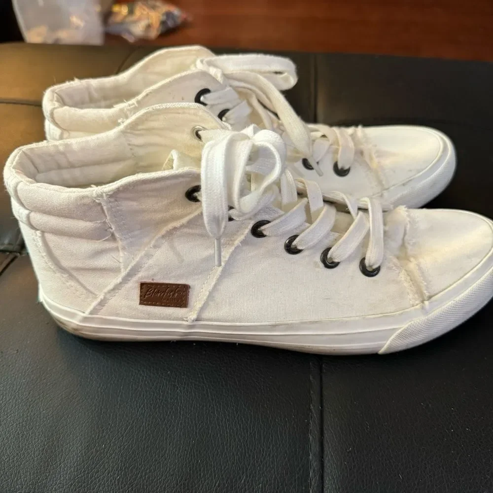 Blowfish Malibu White Canvas High-Top Sneakers Women’s Size 10